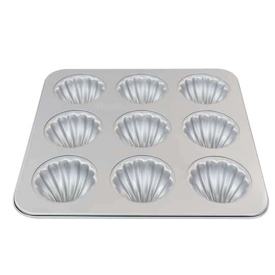Martha Stewart 11" 9-Cup Carbon Steel Madeline Pan